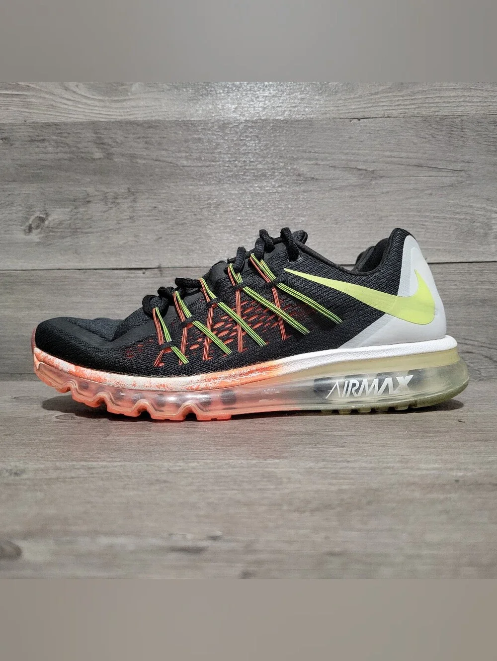 Nike Air Max 2015 Size 9.5 Black Volt Hot Lava 698902-007 Shoes